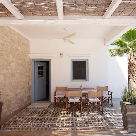 Terra E Sole Spa Suite Aegina Vathi  Exterior photo