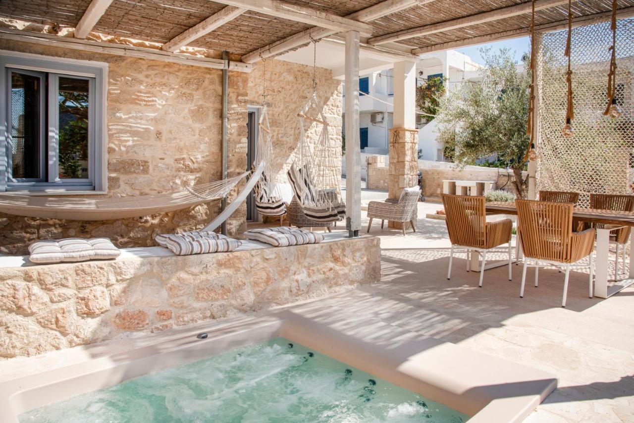 Terra E Sole Spa Suite Aegina Vathi  Exterior photo